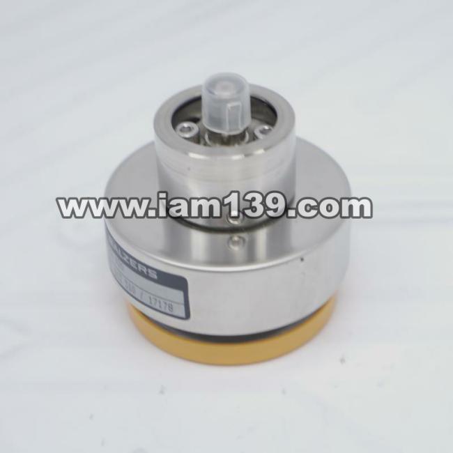 
IKR020 BALZERS真空规控制器