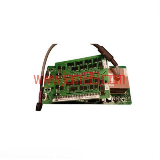 
ABB 3BHE028761R2004 - 高性能工业电路板，专为控制系统设计